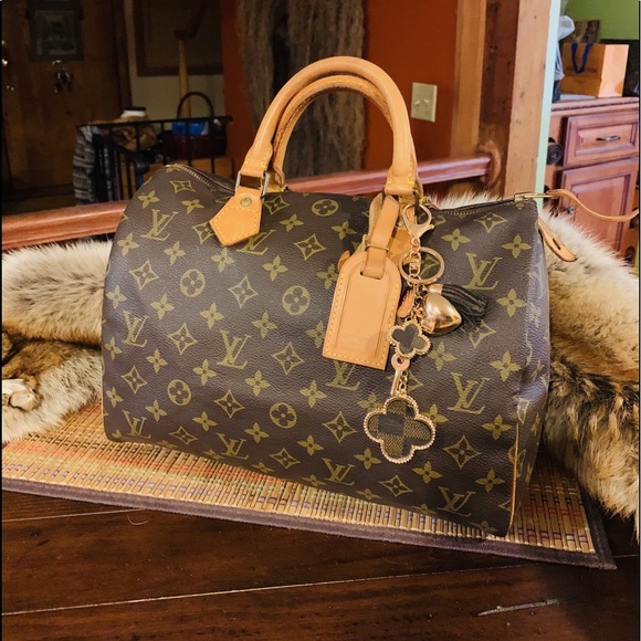 🎁💚AUTH SPEEDY 30 NAME TAG EUC BEAUTIFUL💚🎁 - Picture 4 of 8